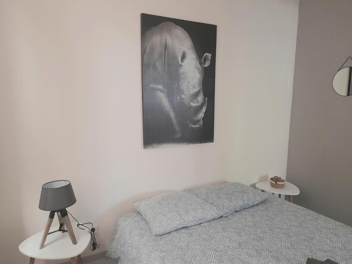 Le Scandinave Apartman Joigny Kültér fotó
