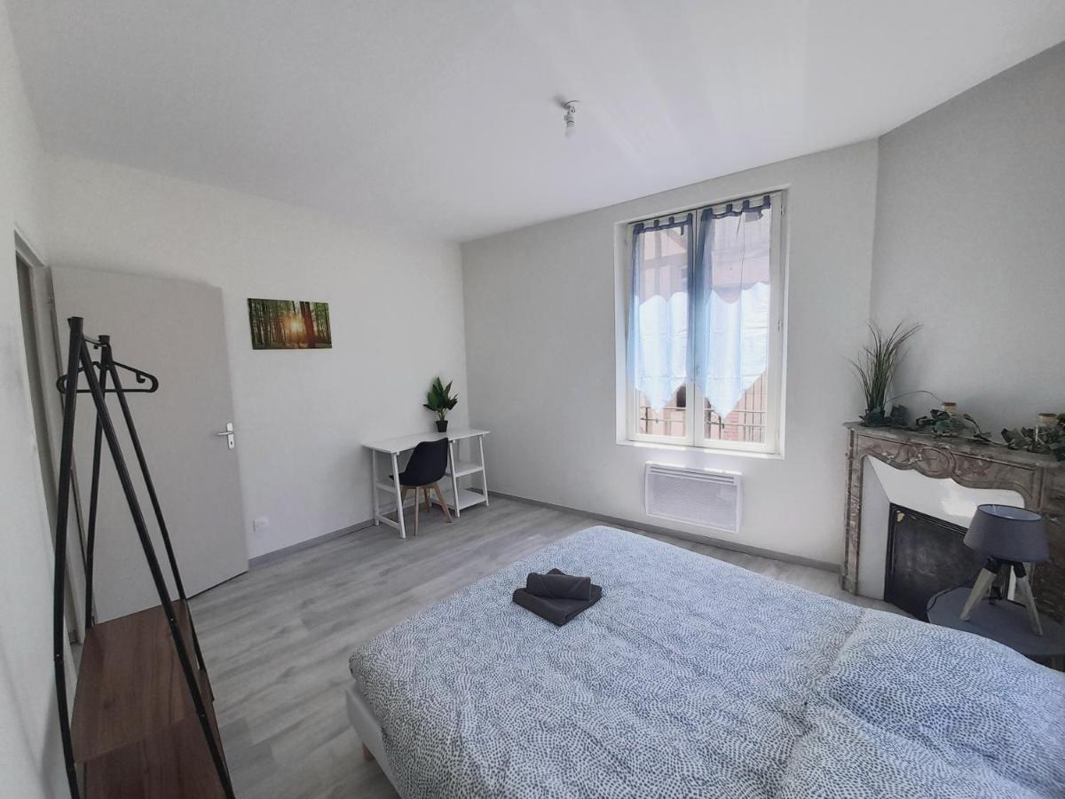 Le Scandinave Apartman Joigny Kültér fotó
